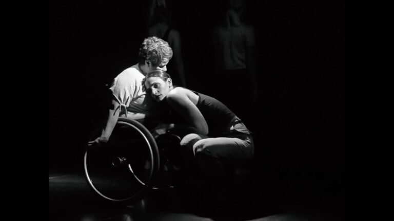 Dance Duet ΕΞΙΣ ΣΥΜΠΕΡΙΛΗΠΤΙΚΗ ΟΜΑΔΑ ΧΟΡΟΥ