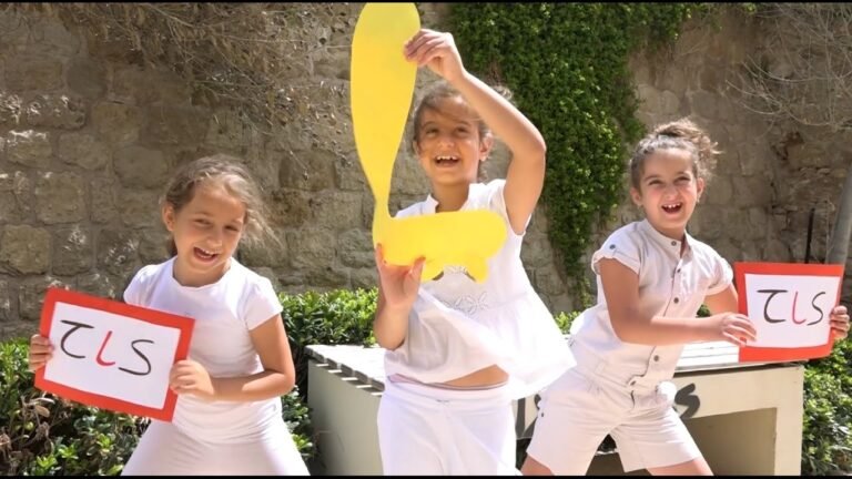 Μαθαίνω την ορθογραφία των άρθρων “της” και “τις”